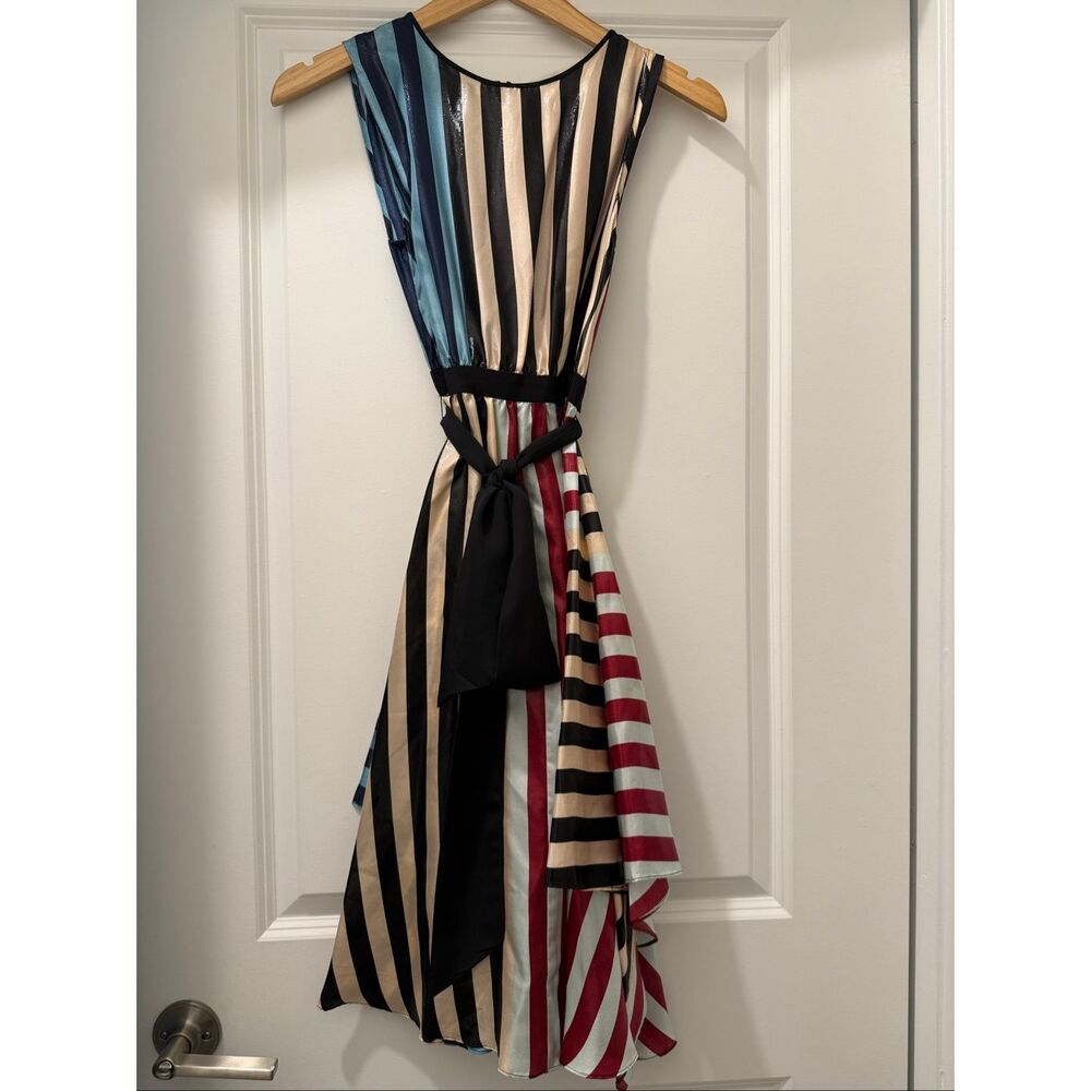 DVF Diane von Furstenberg CARRINGTON STRIPE Metallic Silk Dress $698 Size 0 - Picture 2 of 5